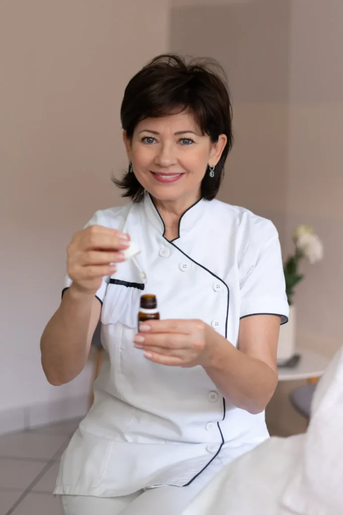 Tóthné Héja Zsuzsanna kozmetikus története a kereskedelmi vállalkozás világába nyúlik vissza.